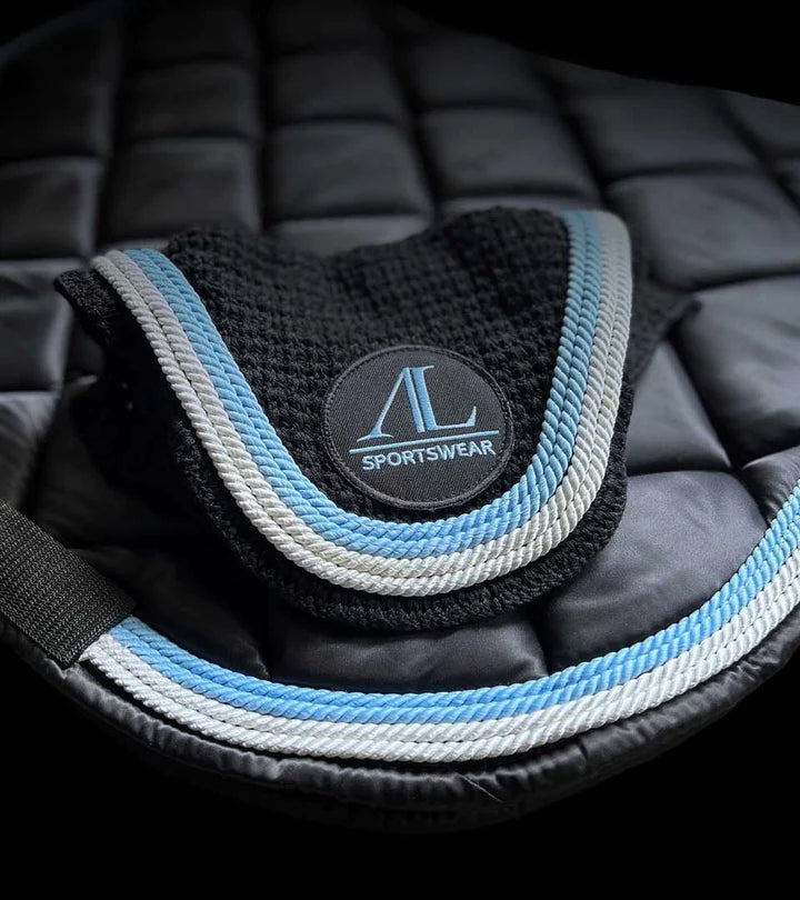 Bonnet Alexandra Ledermann - Noir, Bleu Ciel et Blanc